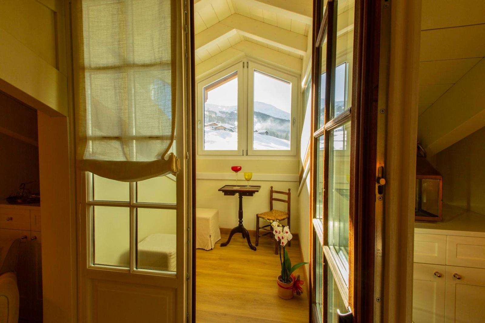 White Pine Lodge リヴィーニョ エクステリア 写真